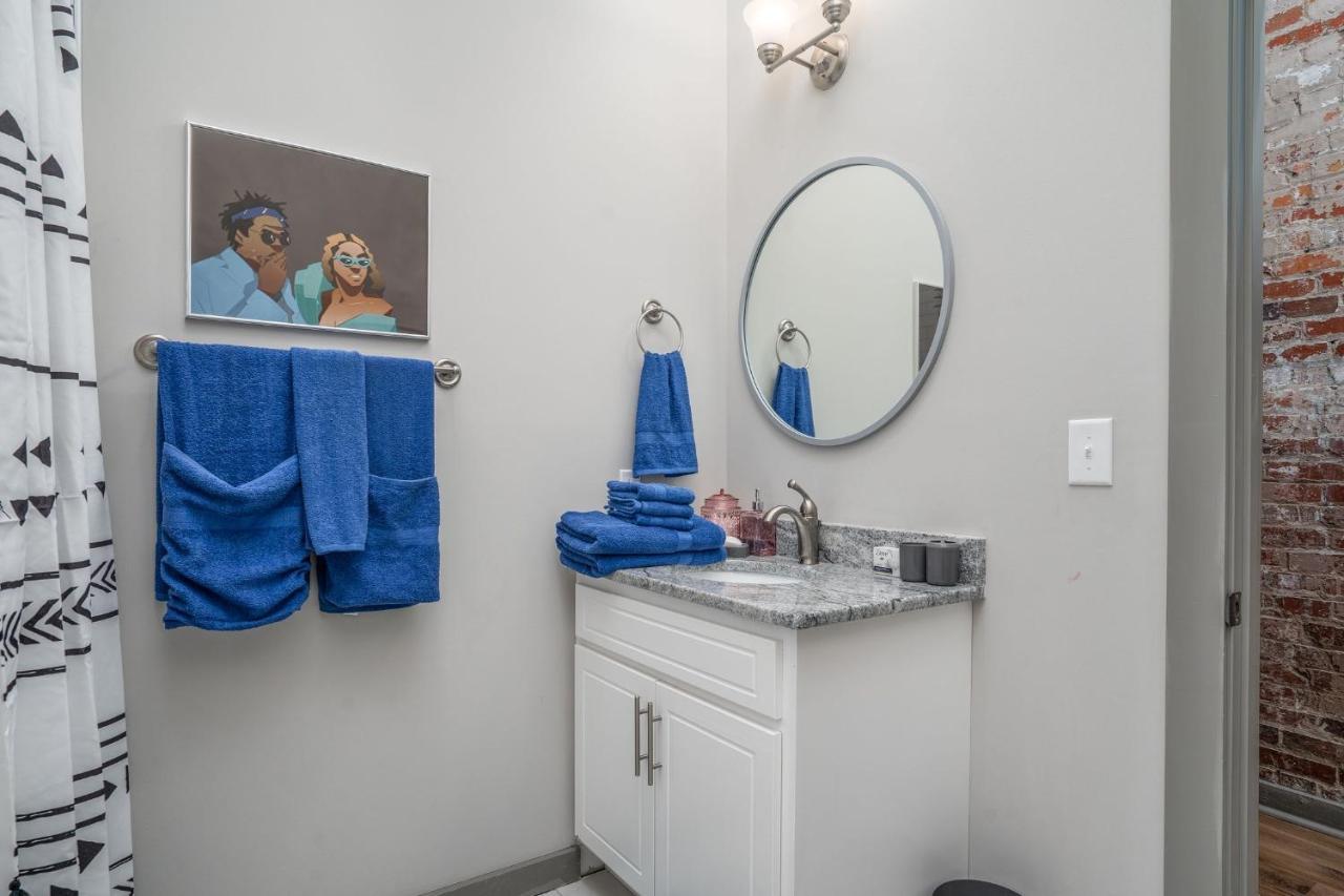 The Davis Lofts At Main Street - Unit 3D Leilighet Rocky Mount Eksteriør bilde