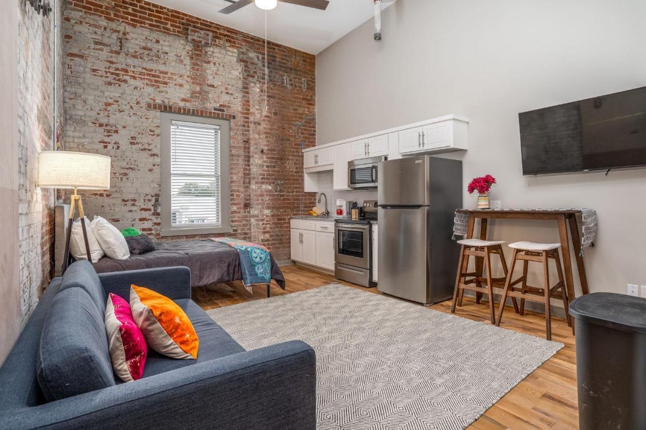 The Davis Lofts At Main Street - Unit 3D Leilighet Rocky Mount Eksteriør bilde